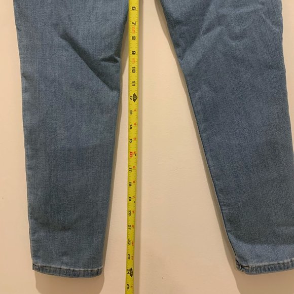 Lee Skinny Sculpting Jeans - Picture 11 of 11